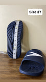 Speedo navy slides