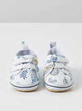 Juniors white dino printed infant shoes