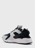 Nike Air huarache shoes
