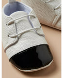 Giggles white colorblock infant shoes
