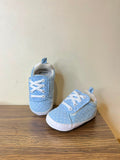 Juniors blue polka dots infant shoes
