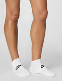 Nike solid white logo socks (pack of 3)