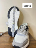 R&B grey & white colorblock textured shoes