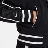 Nike black lion embroidered pullover (Winter)