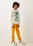 Juniors mustard & white jog pants